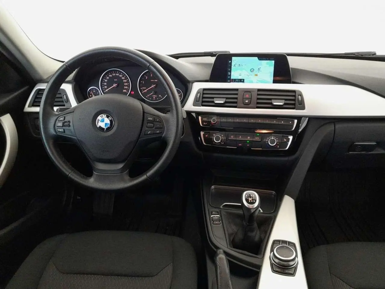 Photo 1 : Bmw Serie 3 2018 Petrol