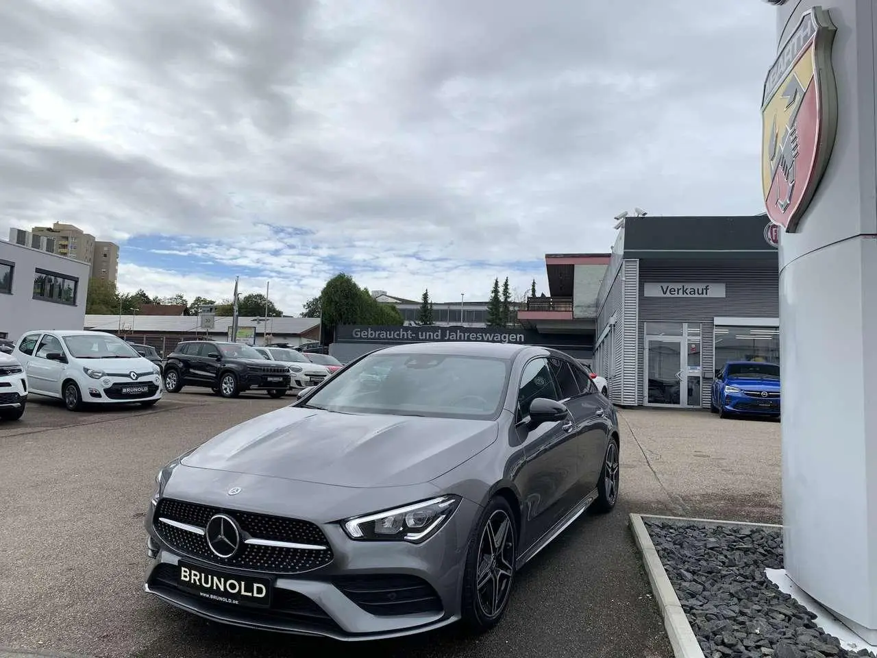 Photo 1 : Mercedes-benz Classe Cla 2021 Petrol