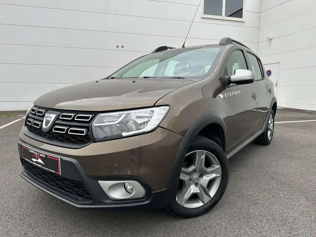 Photo 1 : Dacia Sandero 2017 Petrol