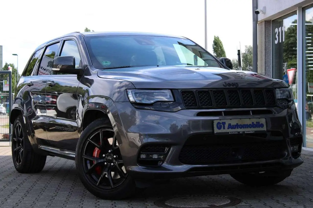 Photo 1 : Jeep Grand Cherokee 2018 Essence