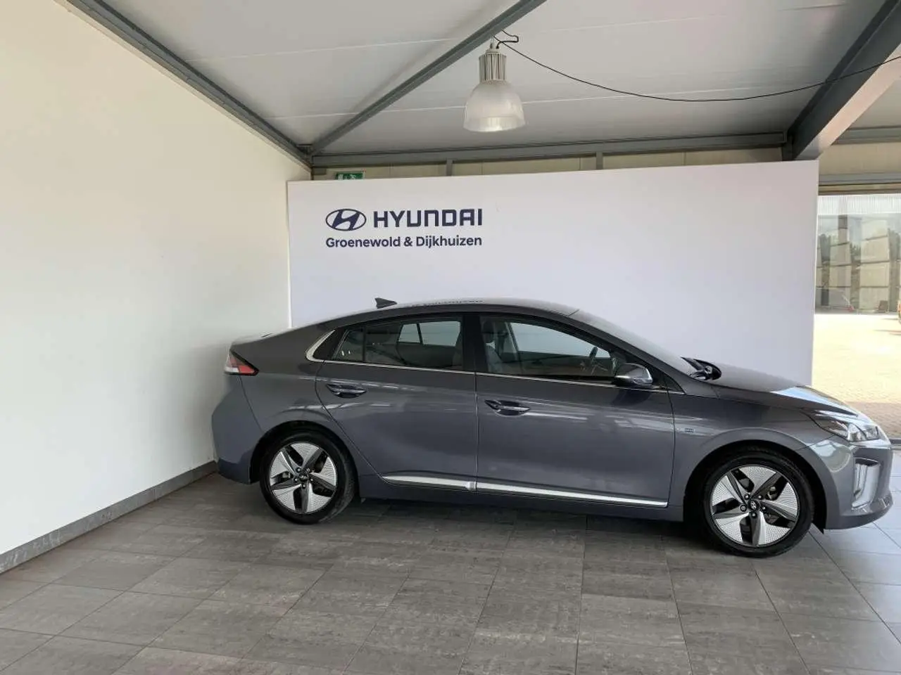 Photo 1 : Hyundai Ioniq 2020 Hybride