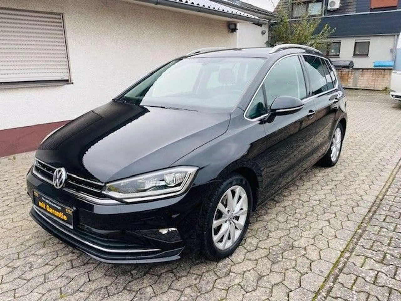 Photo 1 : Volkswagen Golf 2018 Petrol