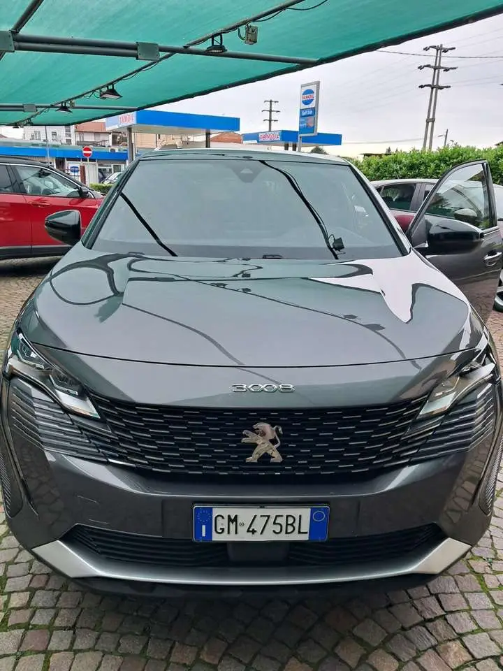 Photo 1 : Peugeot 3008 2023 Hybrid