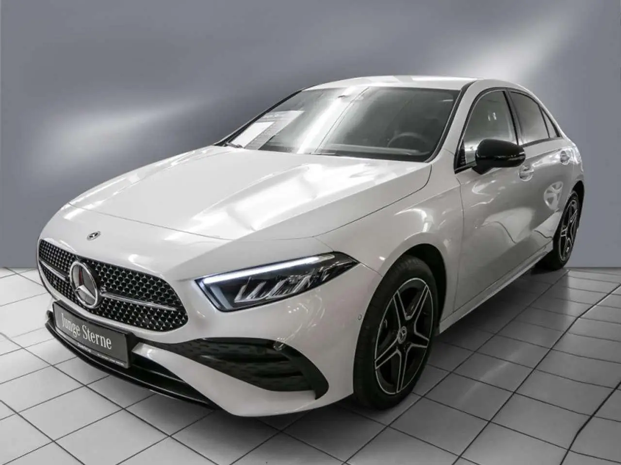 Photo 1 : Mercedes-benz Classe A 2023 Hybrid