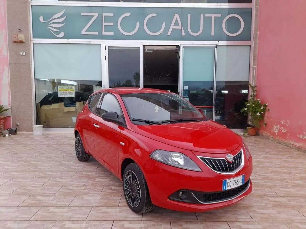 Photo 1 : Lancia Ypsilon 2021 Hybride