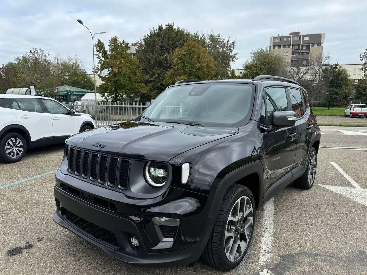 Photo 1 : Jeep Renegade 2022 Hybride