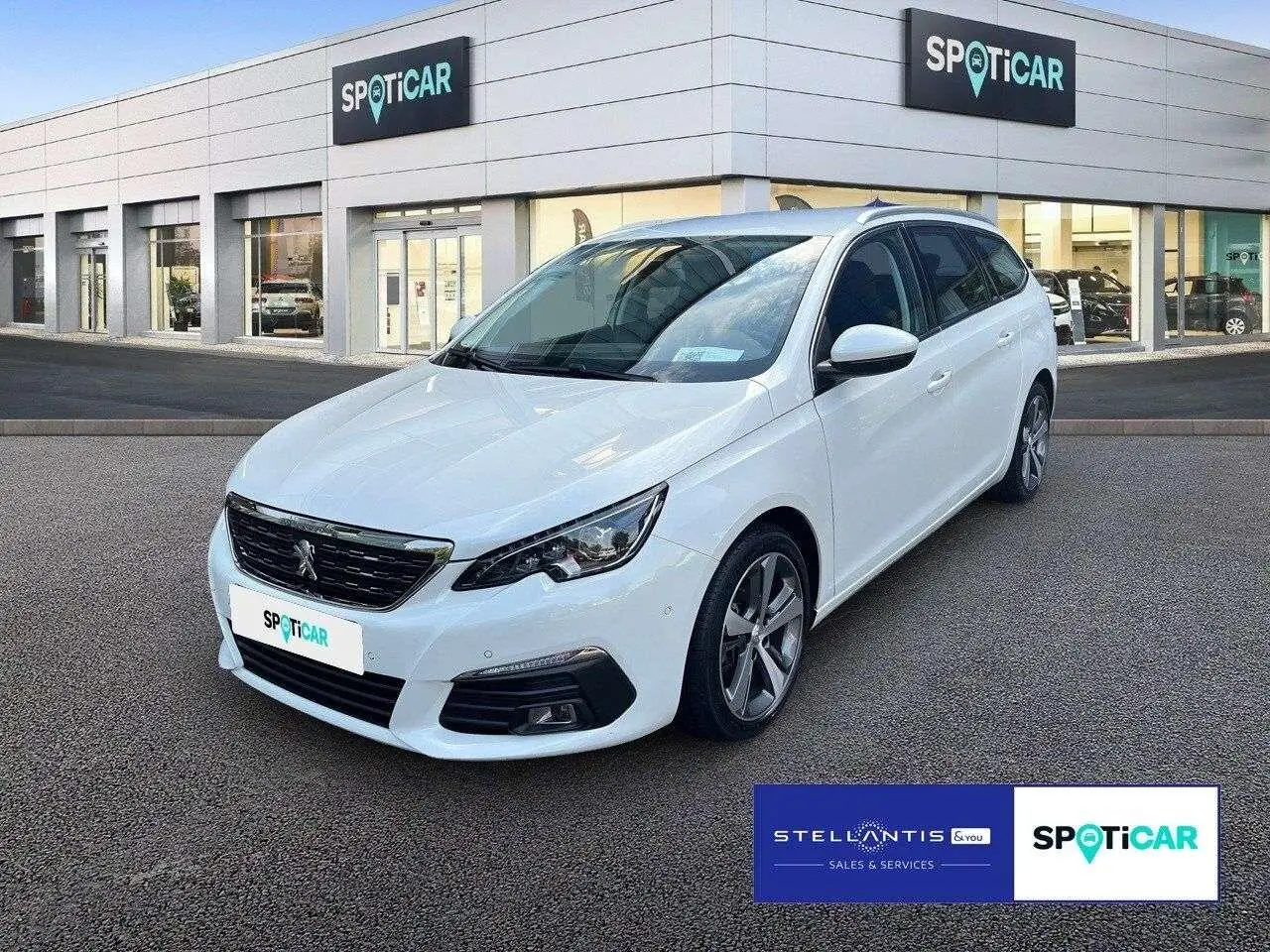 Photo 1 : Peugeot 308 2019 Petrol