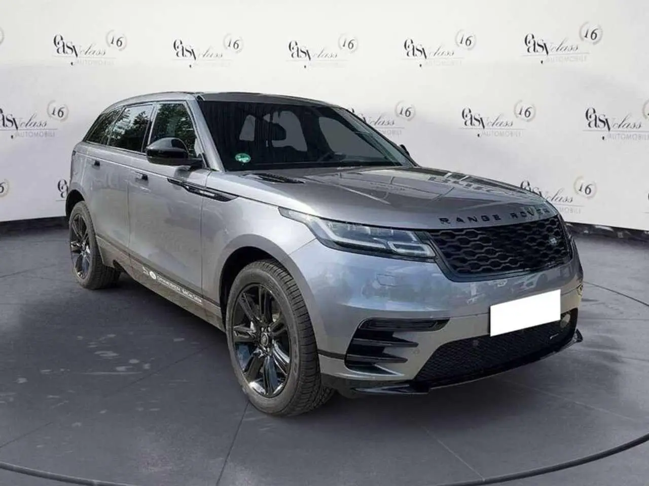 Photo 1 : Land Rover Range Rover Velar 2023 Hybrid