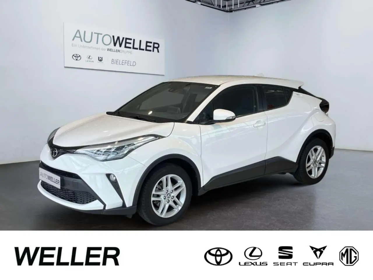 Photo 1 : Toyota C-hr 2020 Petrol