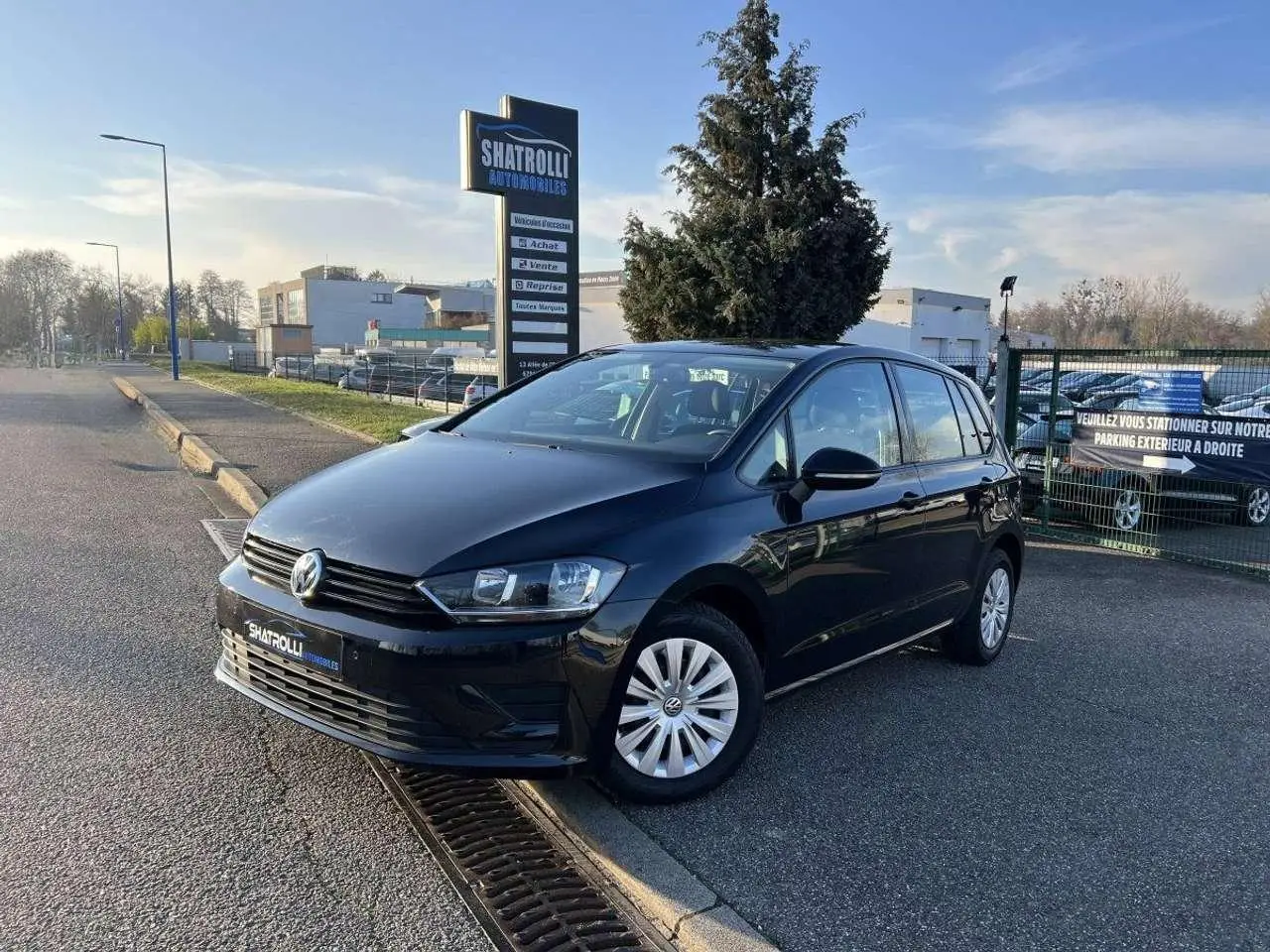 Photo 1 : Volkswagen Golf 2016 Petrol