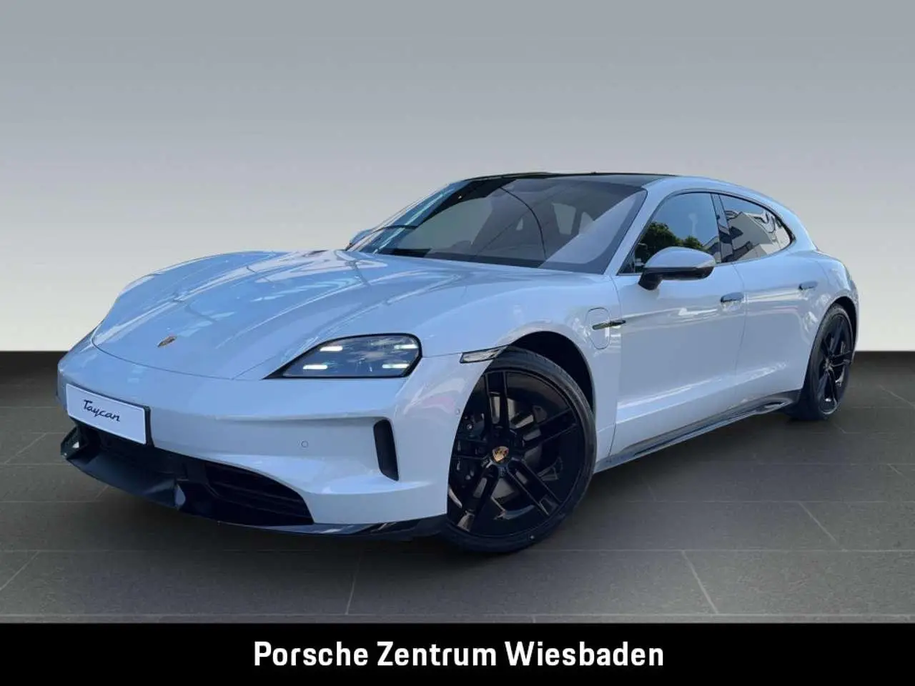 Photo 1 : Porsche Taycan 2024 Electric