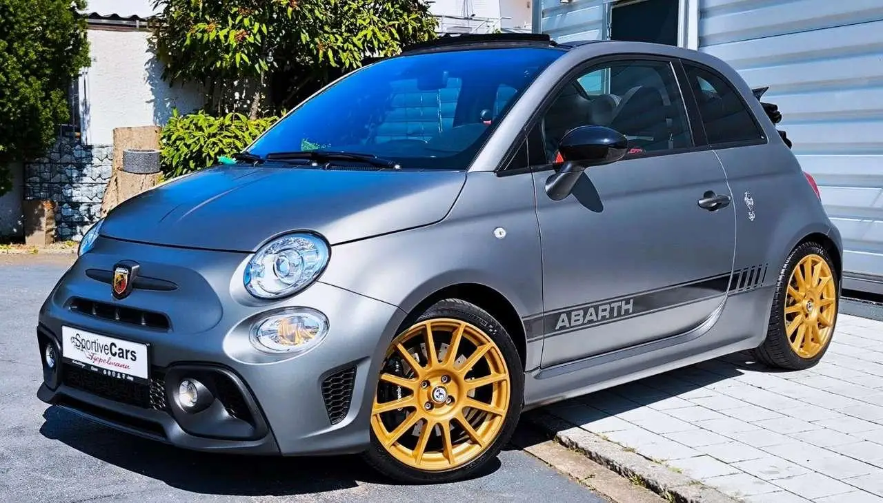 Photo 1 : Abarth 595 2020 Essence