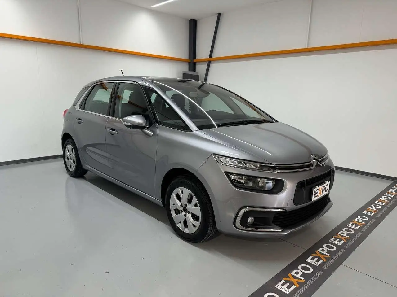 Photo 1 : Citroen C4 2019 Diesel