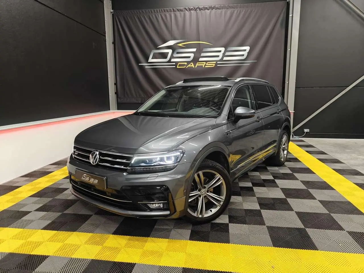 Photo 1 : Volkswagen Tiguan 2020 Diesel