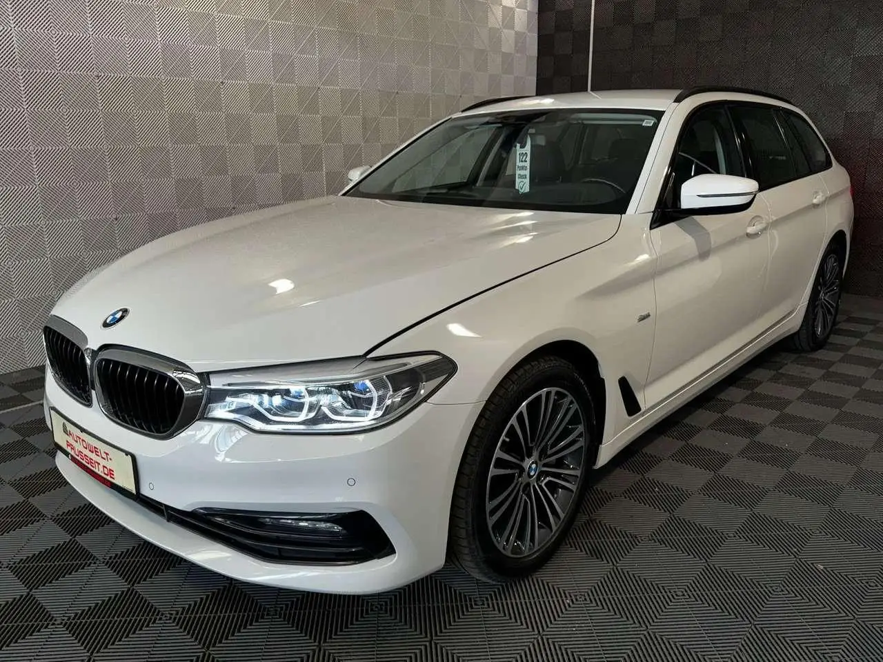 Photo 1 : Bmw Serie 5 2018 Diesel