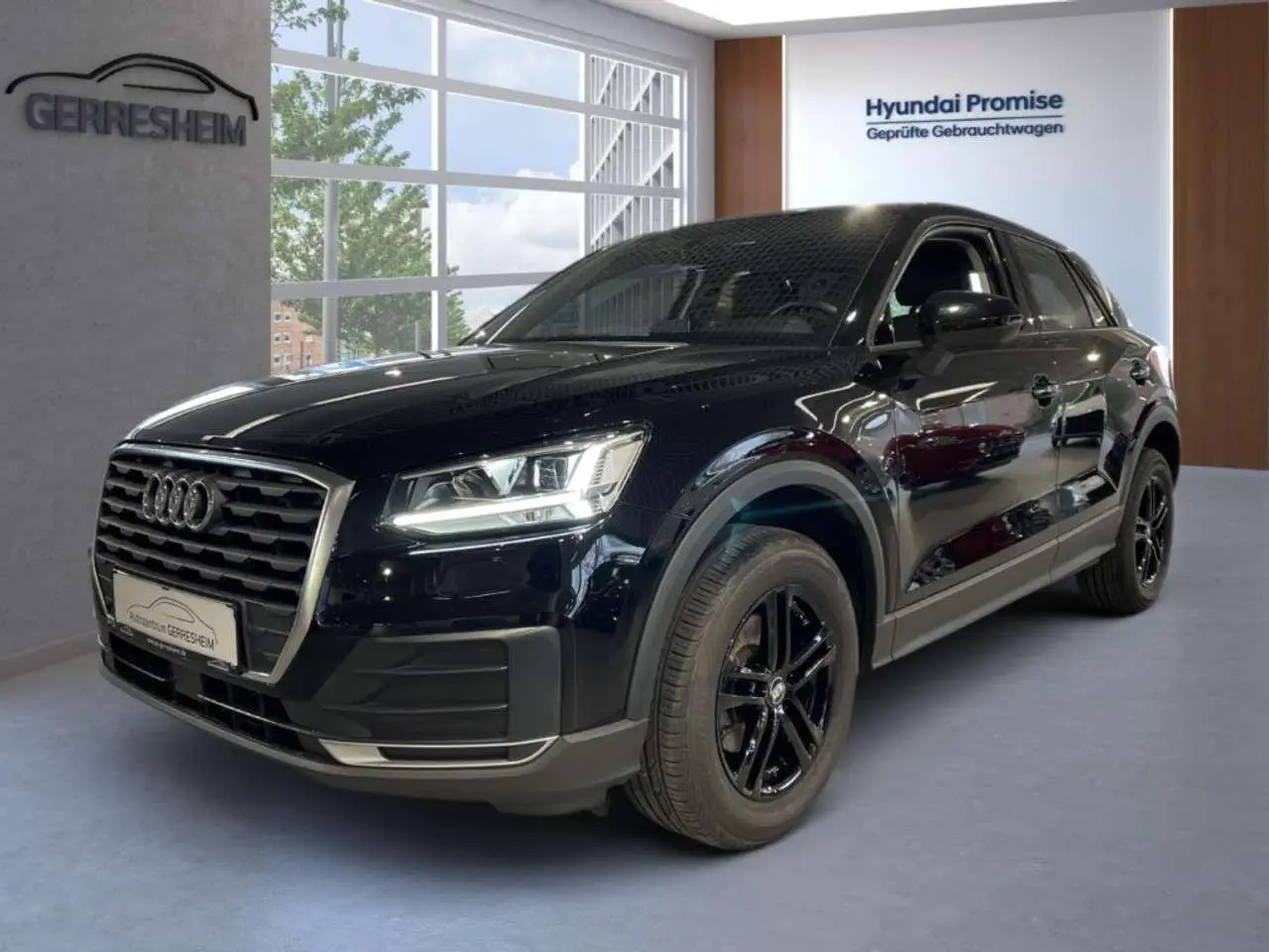 Photo 1 : Audi Q2 2020 Petrol