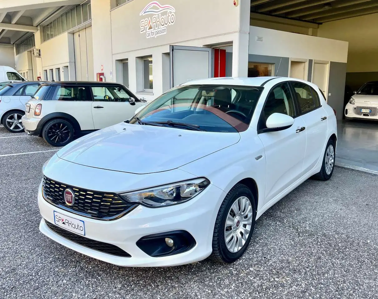 Photo 1 : Fiat Tipo 2017 Diesel