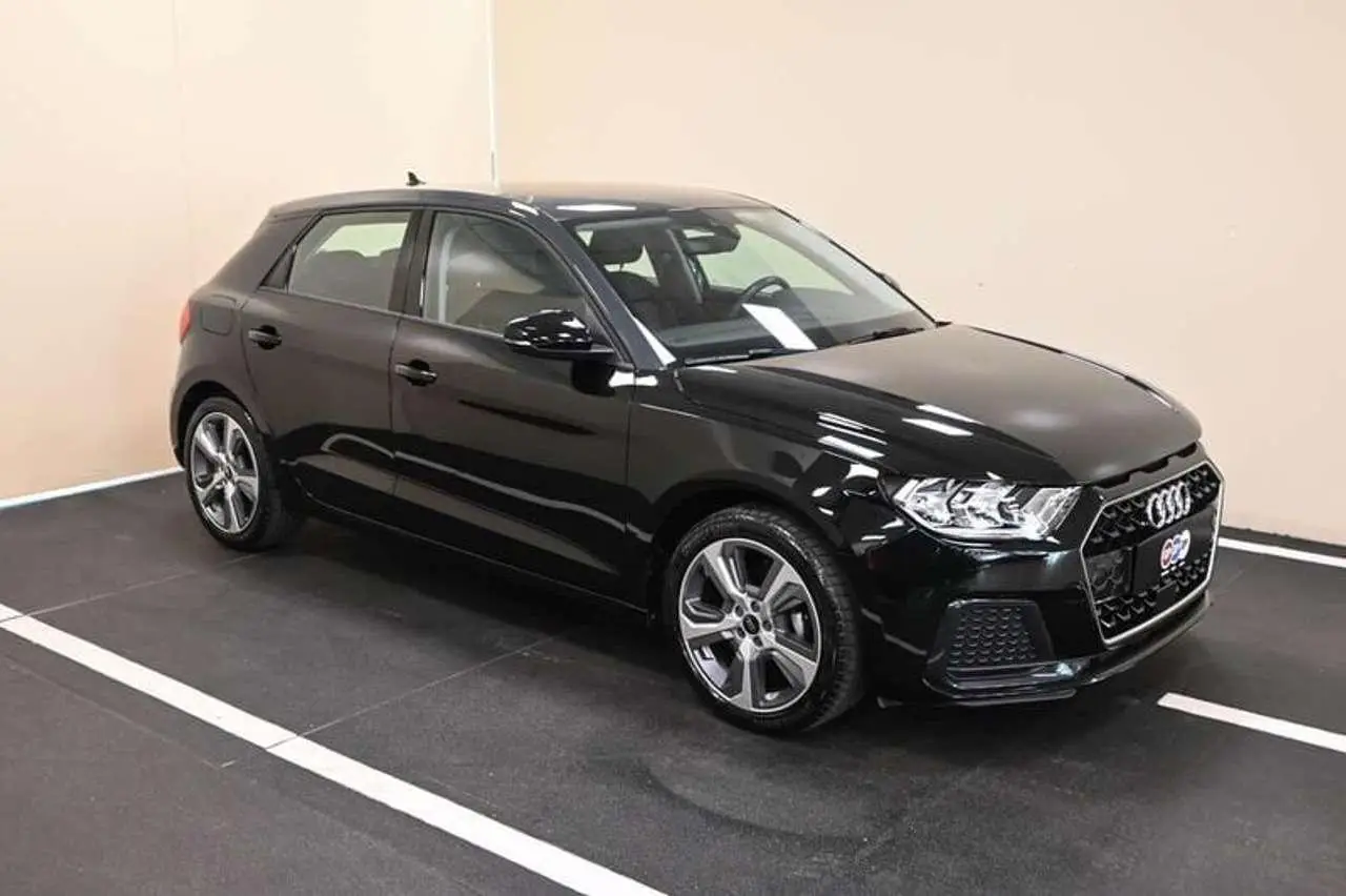 Photo 1 : Audi A1 2022 Petrol