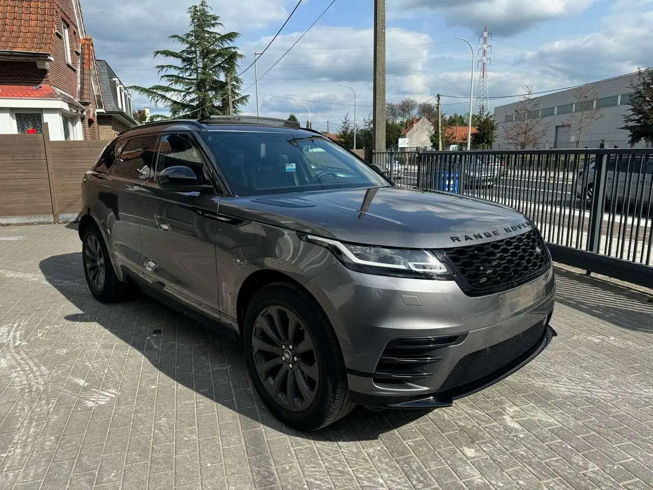 Photo 1 : Land Rover Range Rover Velar 2019 Essence