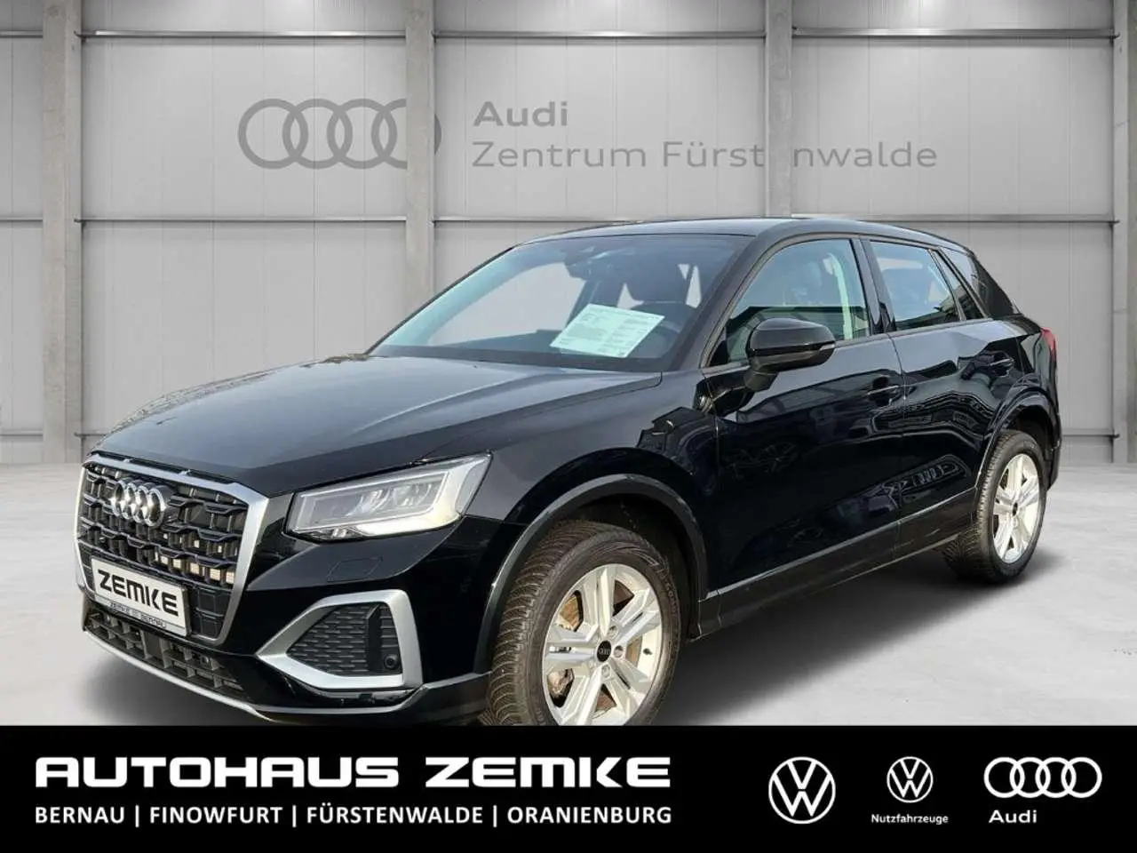 Photo 1 : Audi Q2 2023 Petrol