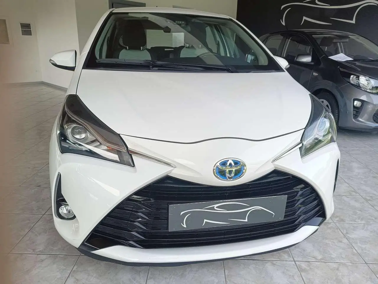 Photo 1 : Toyota Yaris 2019 Hybride