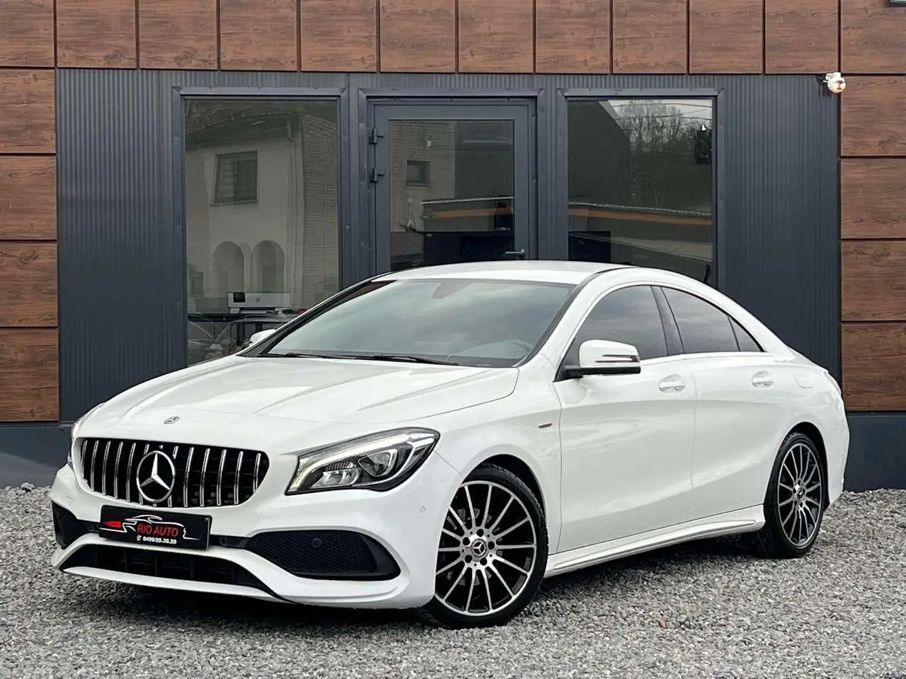 Photo 1 : Mercedes-benz Classe Cla 2018 Essence