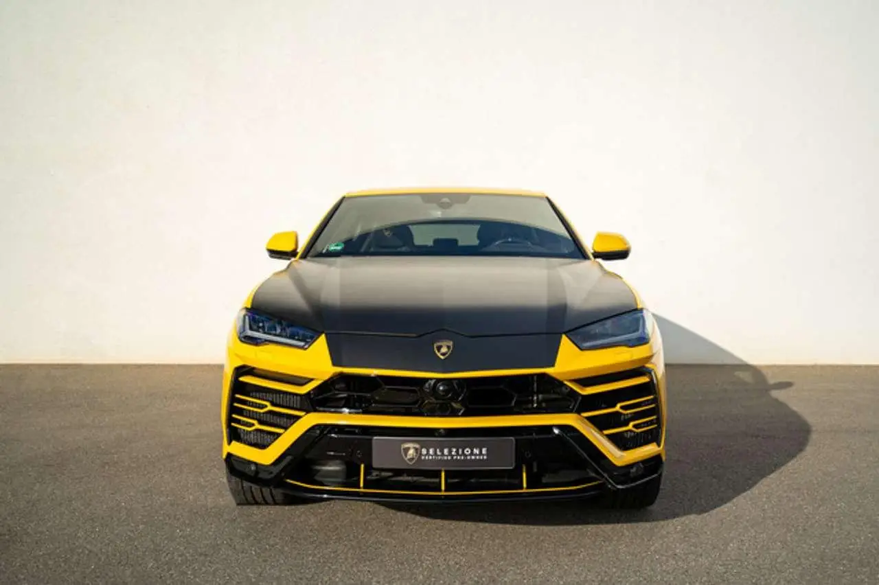 Photo 1 : Lamborghini Urus 2021 Autres