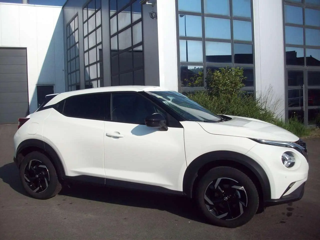 Photo 1 : Nissan Juke 2023 Petrol