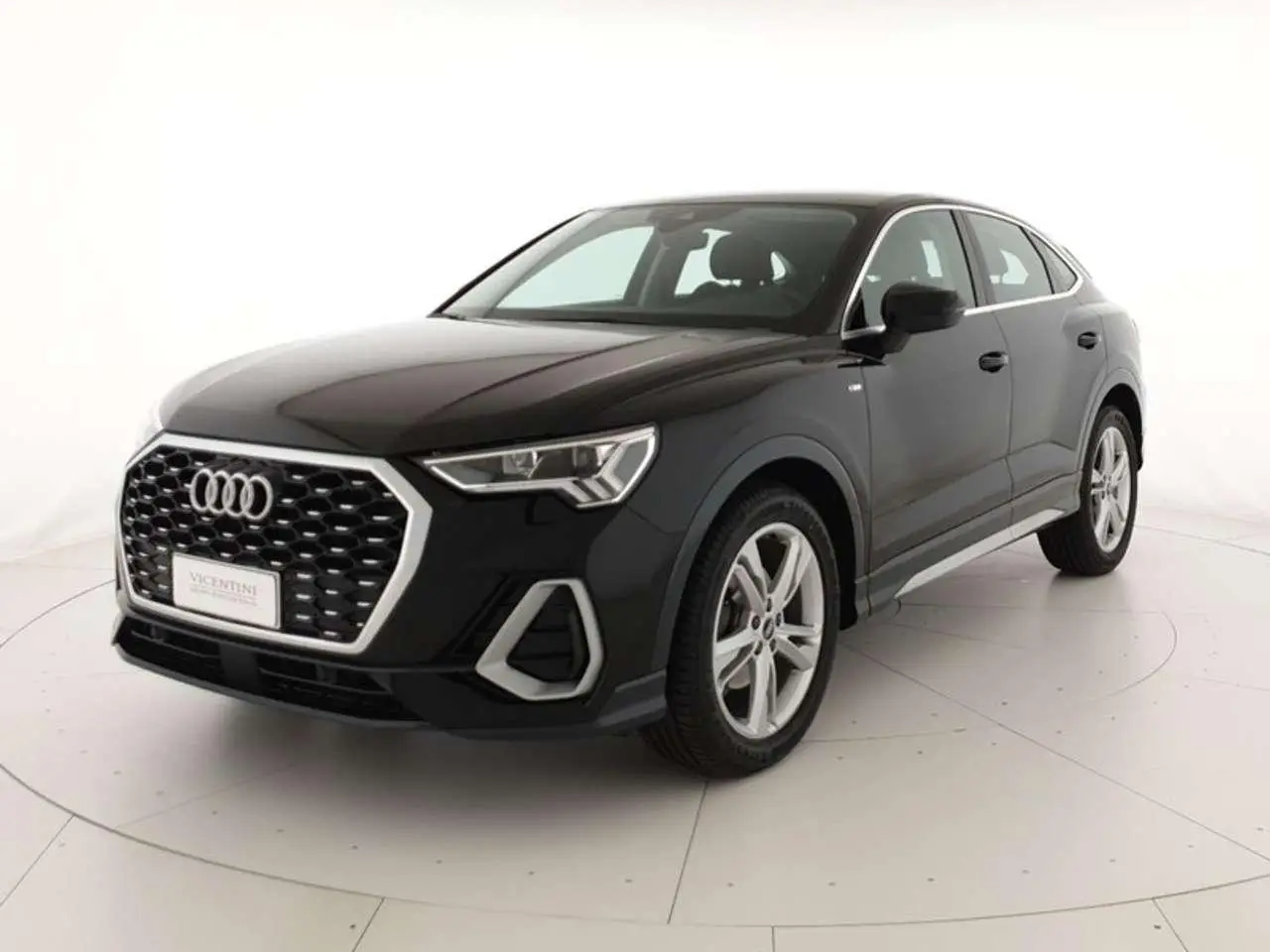 Photo 1 : Audi Q3 2021 Diesel