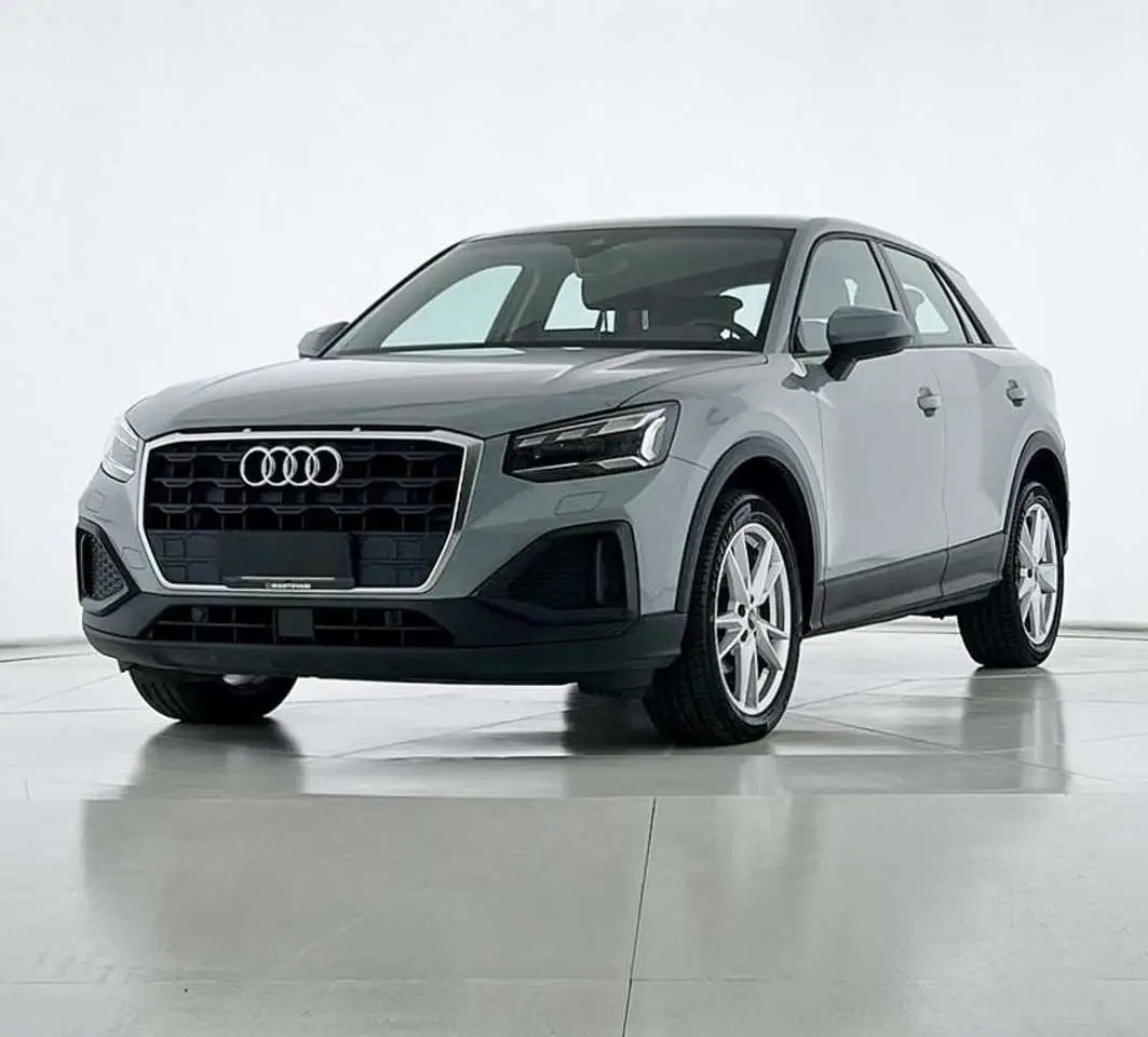 Photo 1 : Audi Q2 2021 Diesel