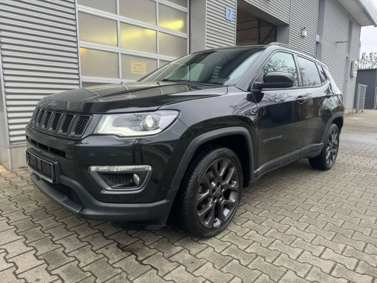 Photo 1 : Jeep Compass 2020 Petrol