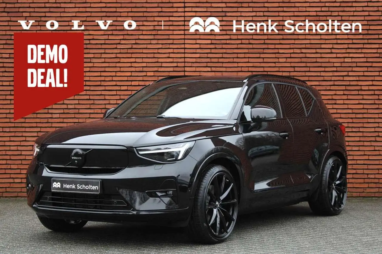 Photo 1 : Volvo Xc40 2024 Électrique