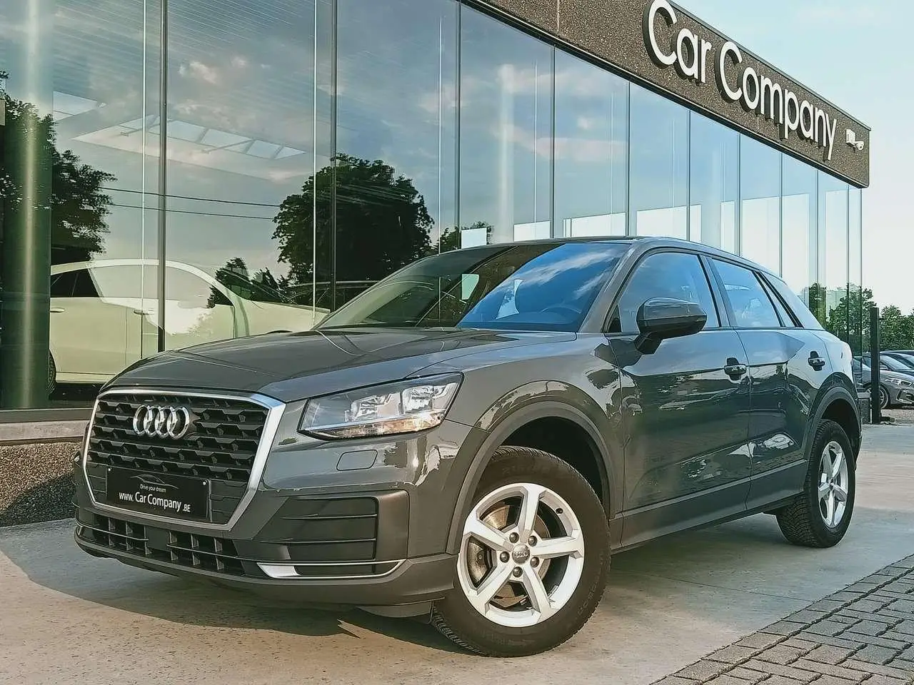 Photo 1 : Audi Q2 2019 Petrol