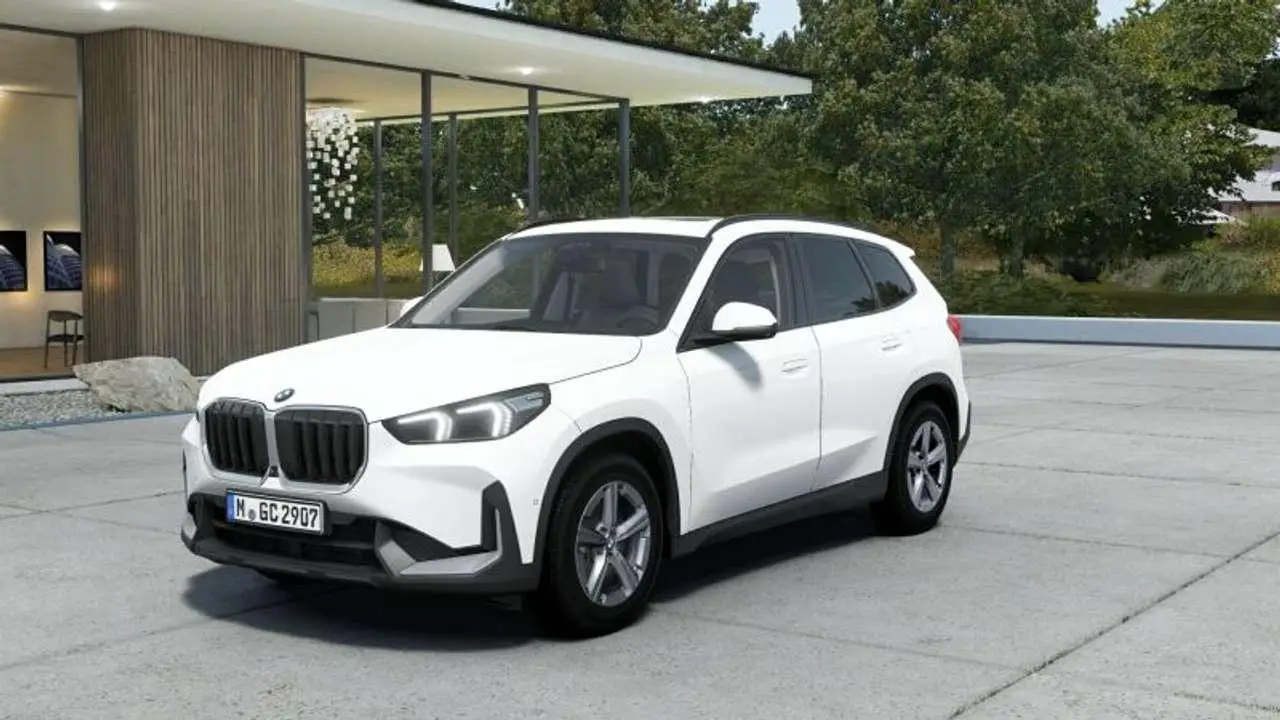 Photo 1 : Bmw X1 2024 Petrol