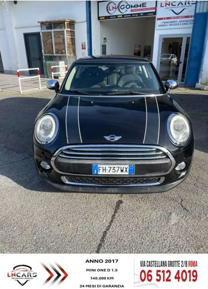 Photo 1 : Mini One 2017 Diesel