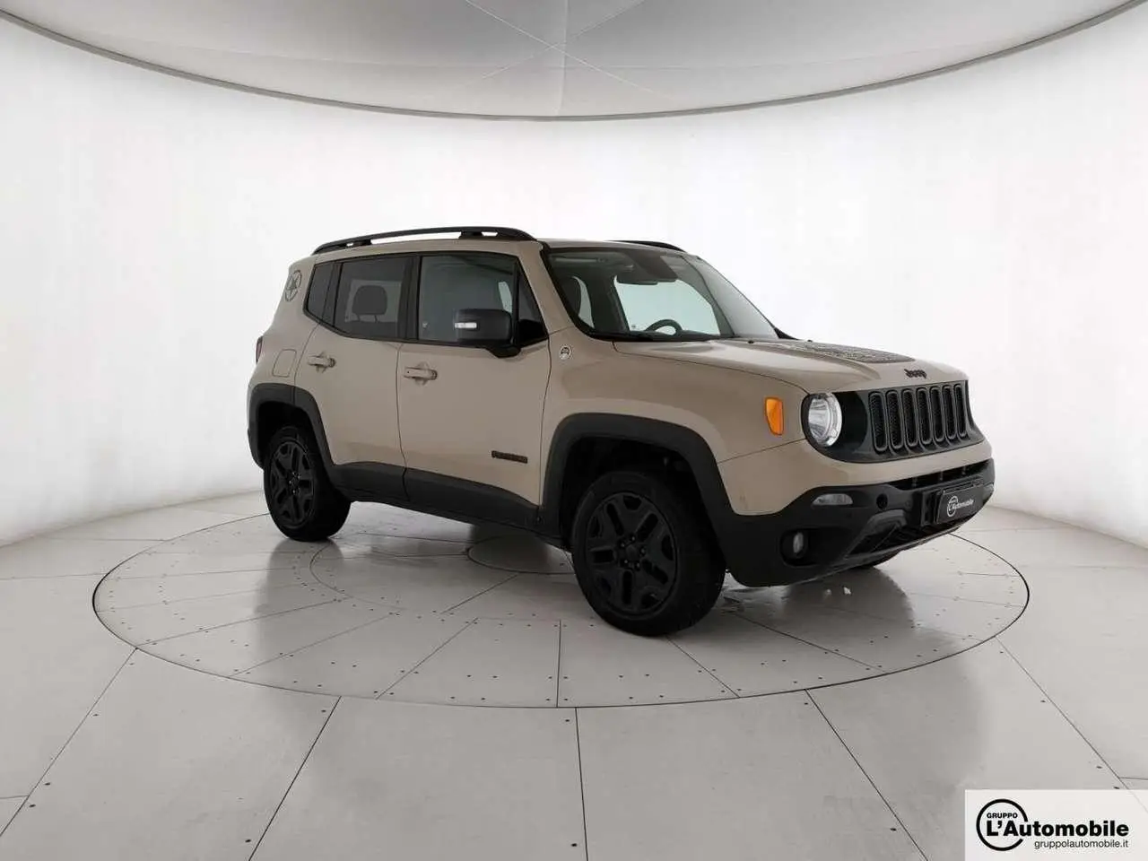 Photo 1 : Jeep Renegade 2017 Diesel