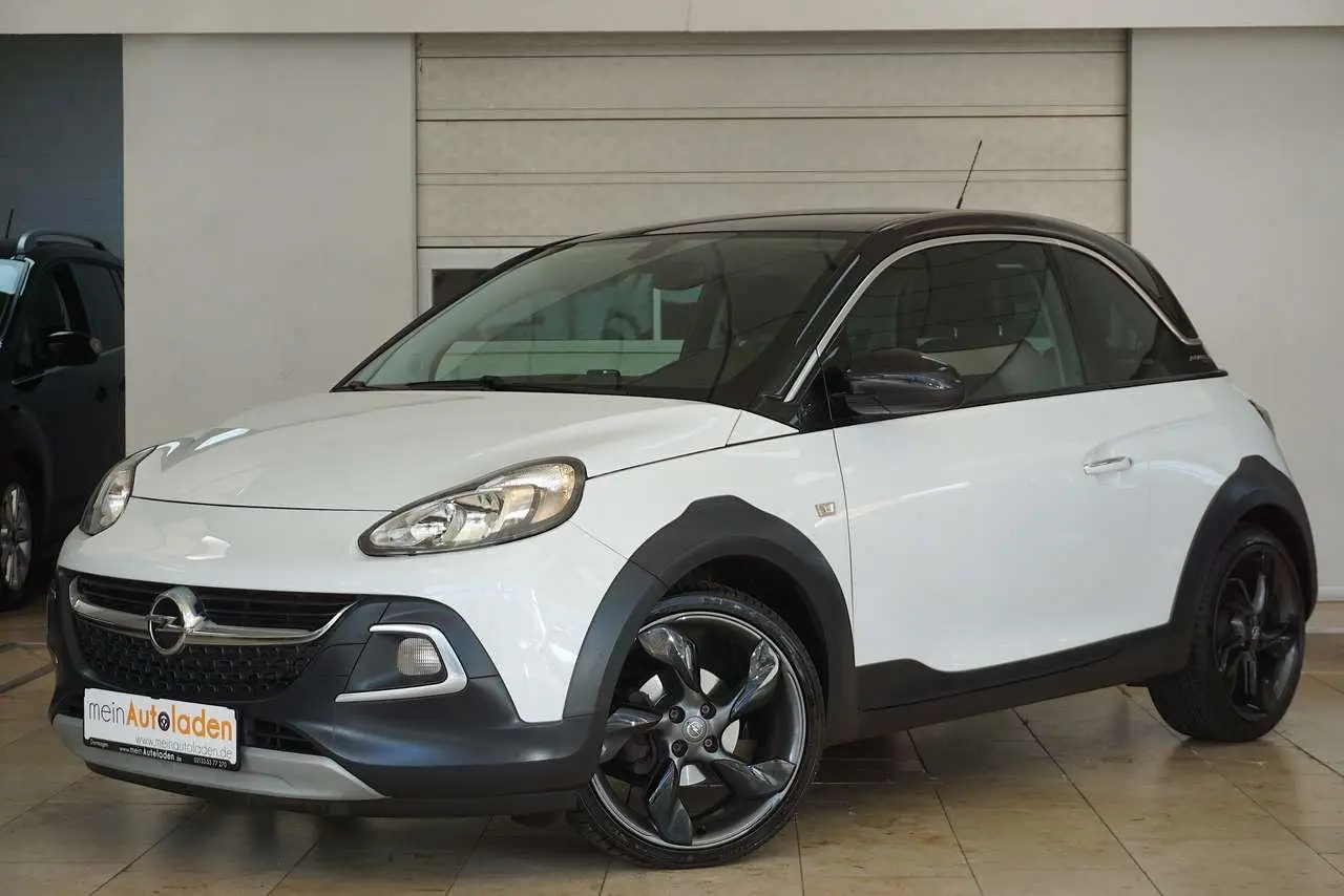 Photo 1 : Opel Adam 2016 Essence