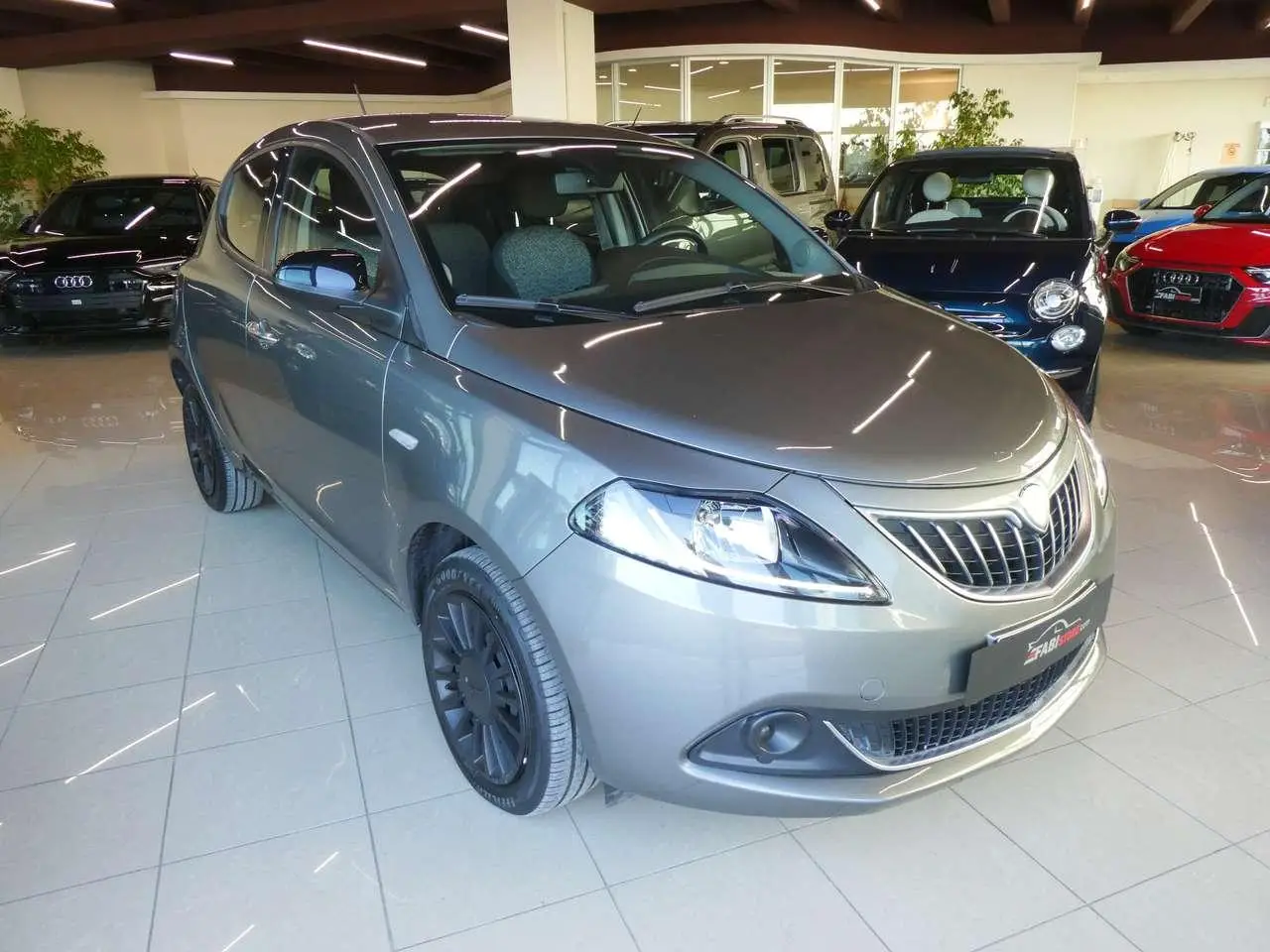 Photo 1 : Lancia Ypsilon 2022 Hybride