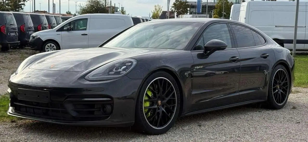 Photo 1 : Porsche Panamera 2021 Hybride