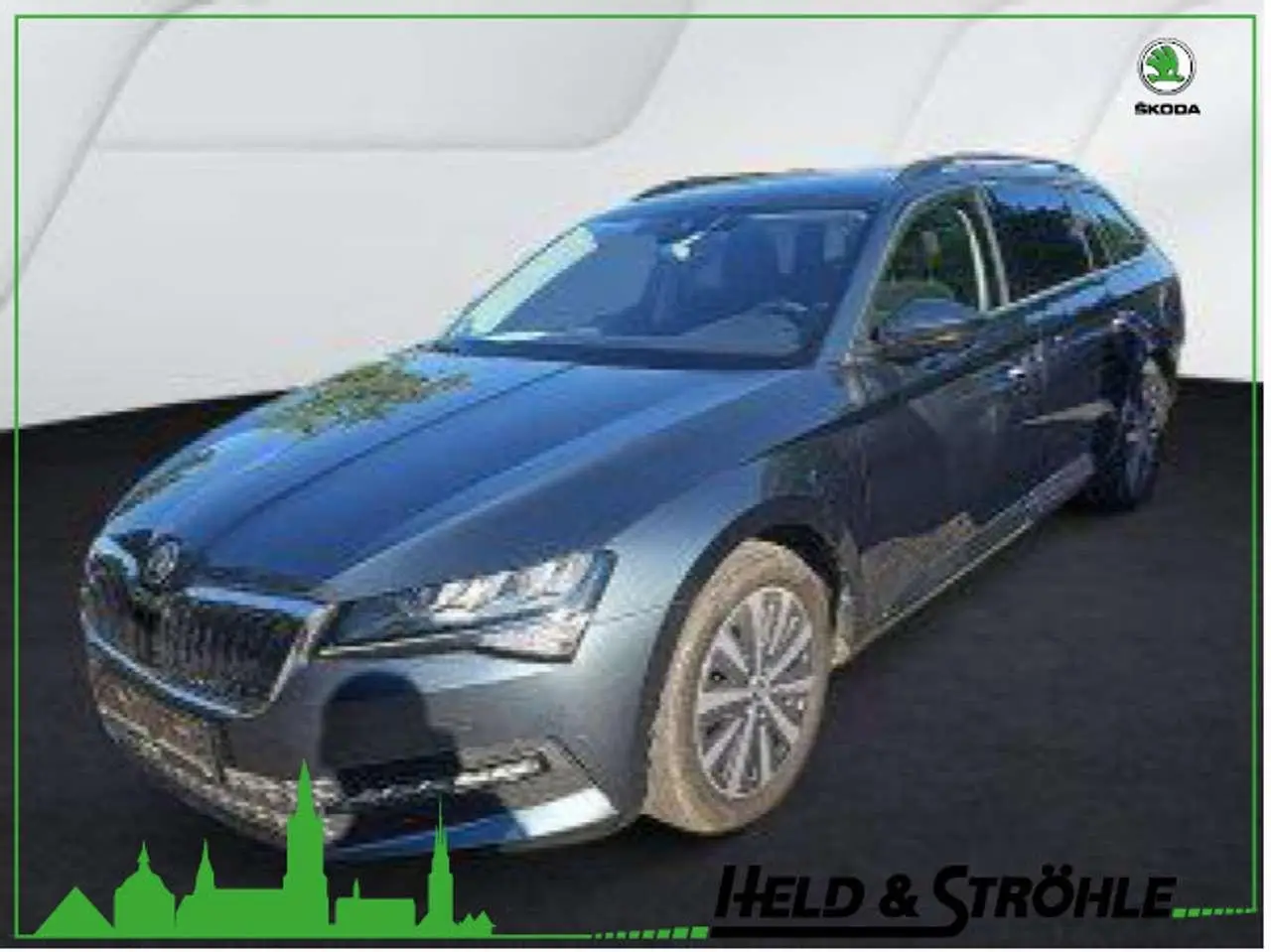 Photo 1 : Skoda Superb 2021 Essence