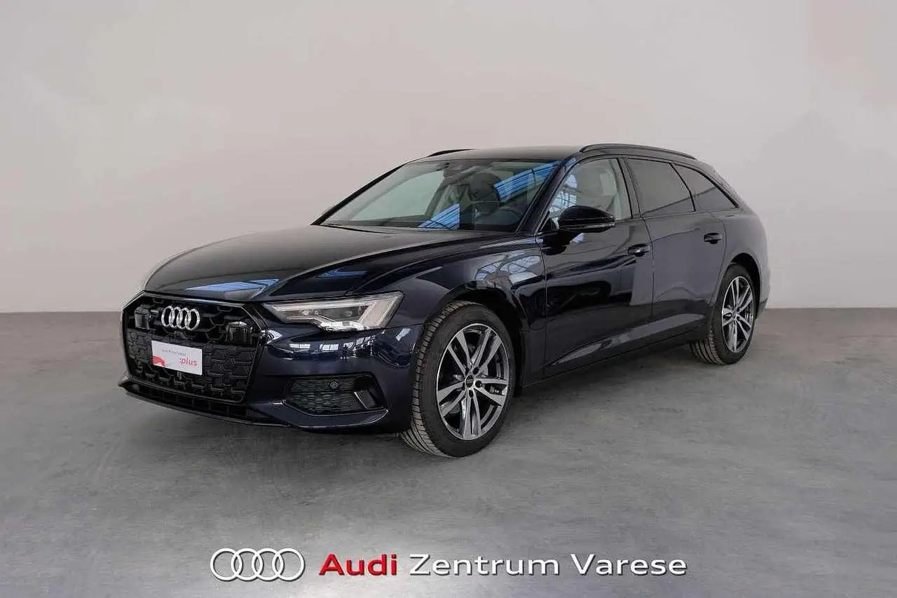 Photo 1 : Audi A6 2023 Hybride