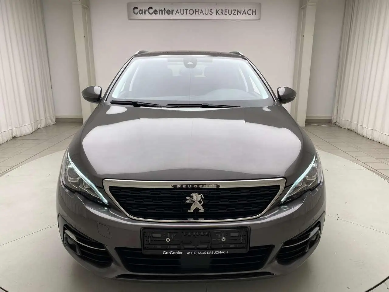 Photo 1 : Peugeot 308 2019 Petrol