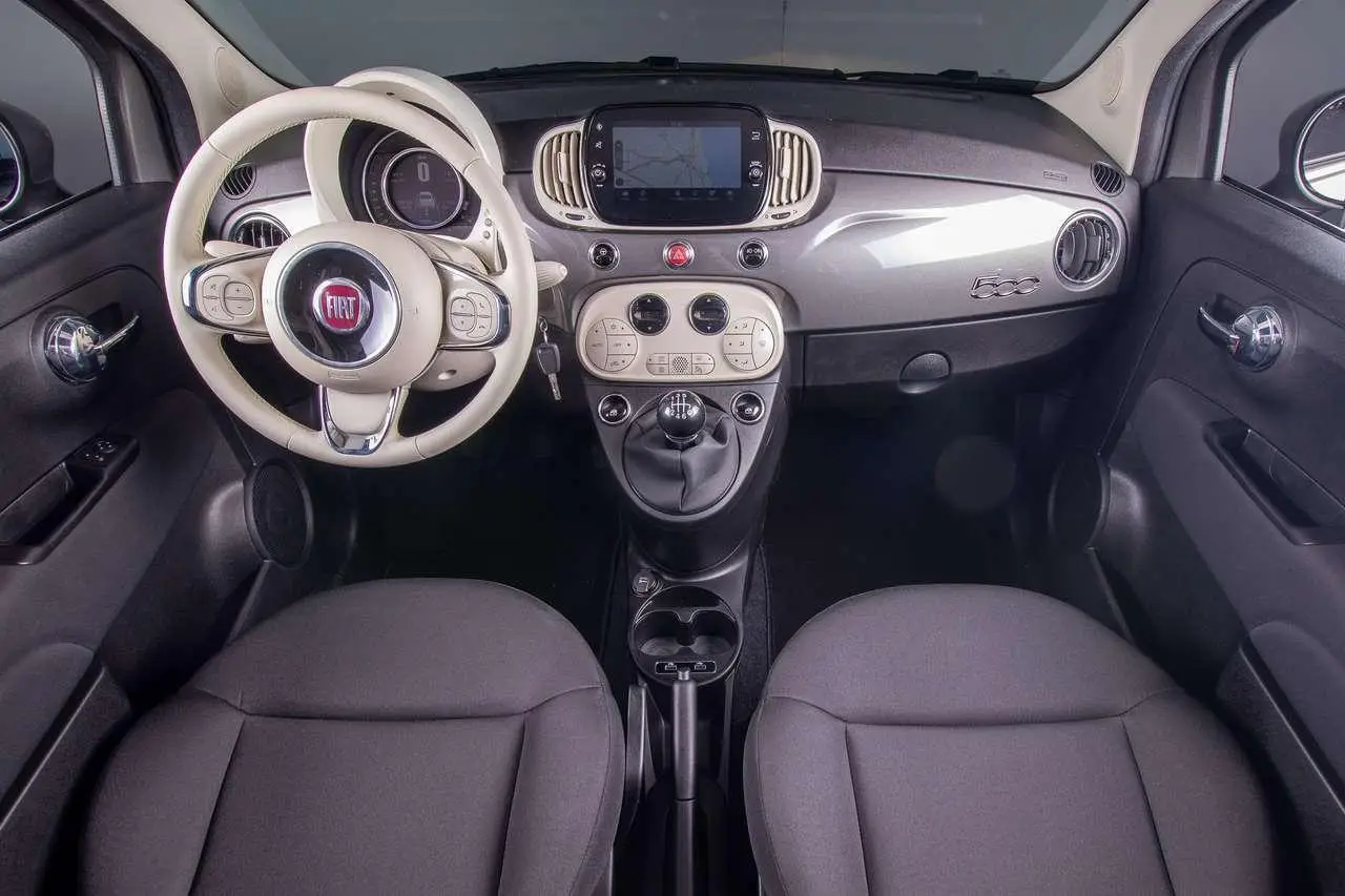 Photo 1 : Fiat 500 2023 Hybrid