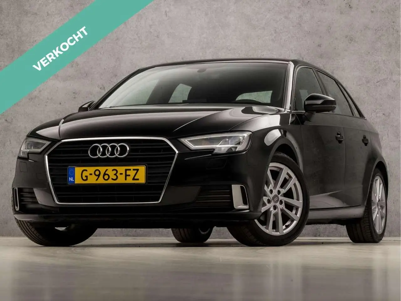 Photo 1 : Audi A3 2019 Petrol