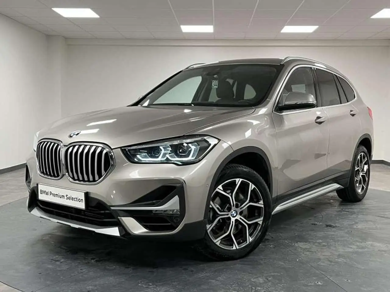 Photo 1 : Bmw X1 2022 Petrol