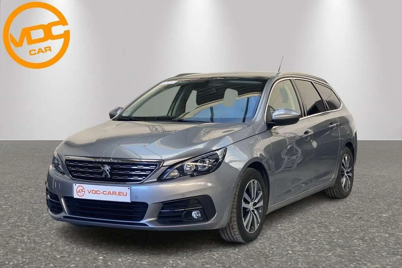 Photo 1 : Peugeot 308 2019 Diesel