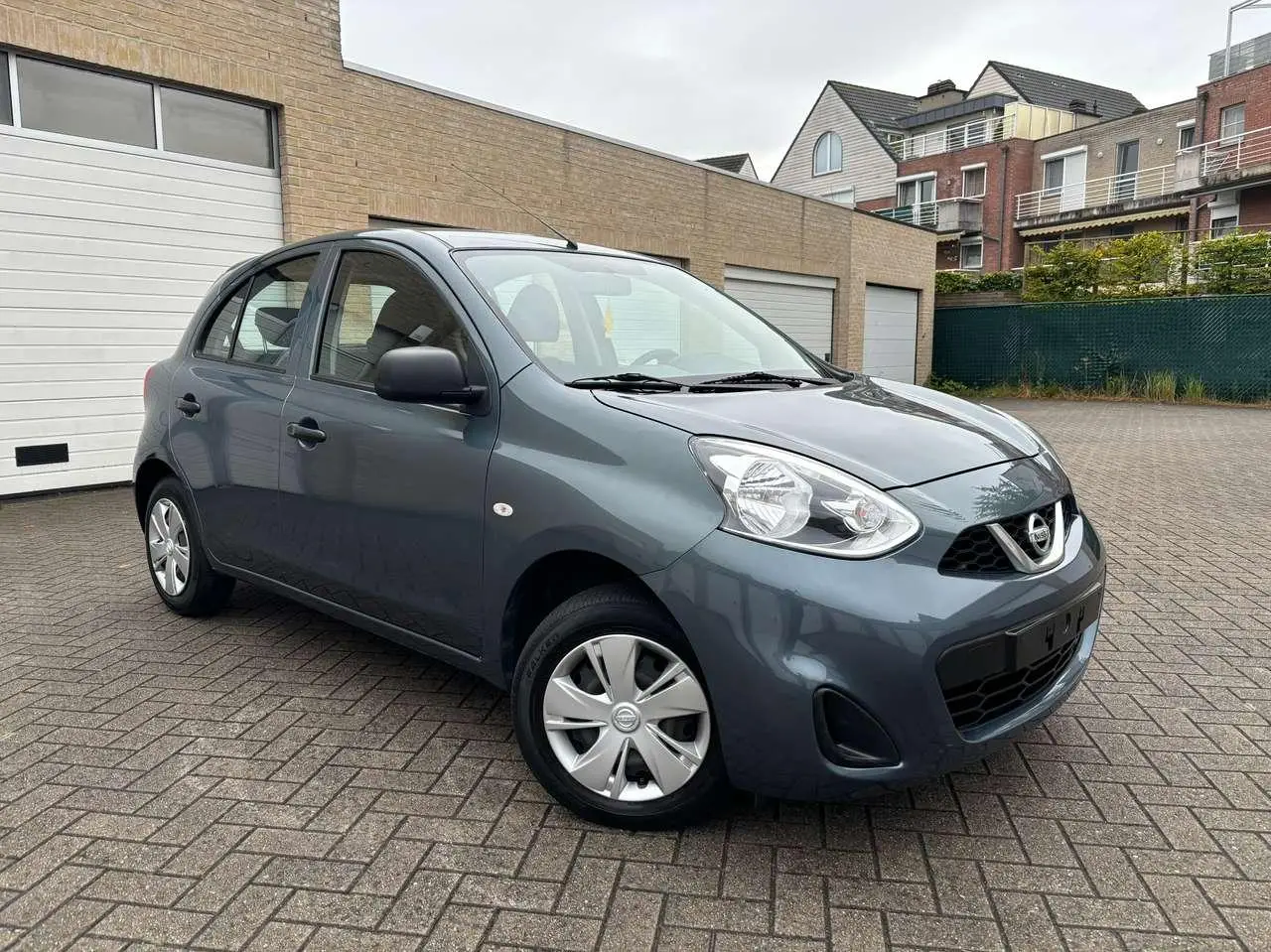 Photo 1 : Nissan Micra 2016 Petrol