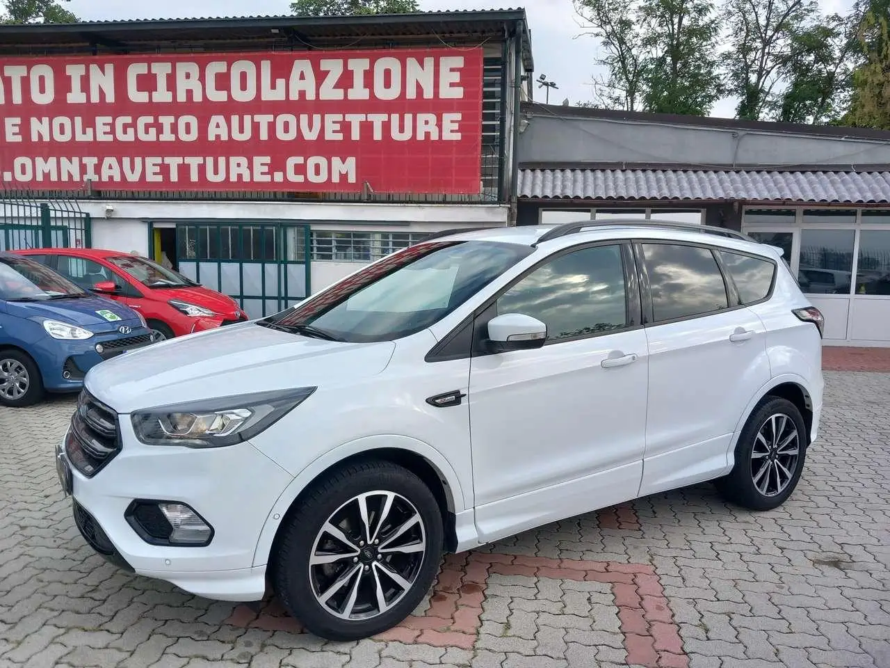 Photo 1 : Ford Kuga 2019 Essence