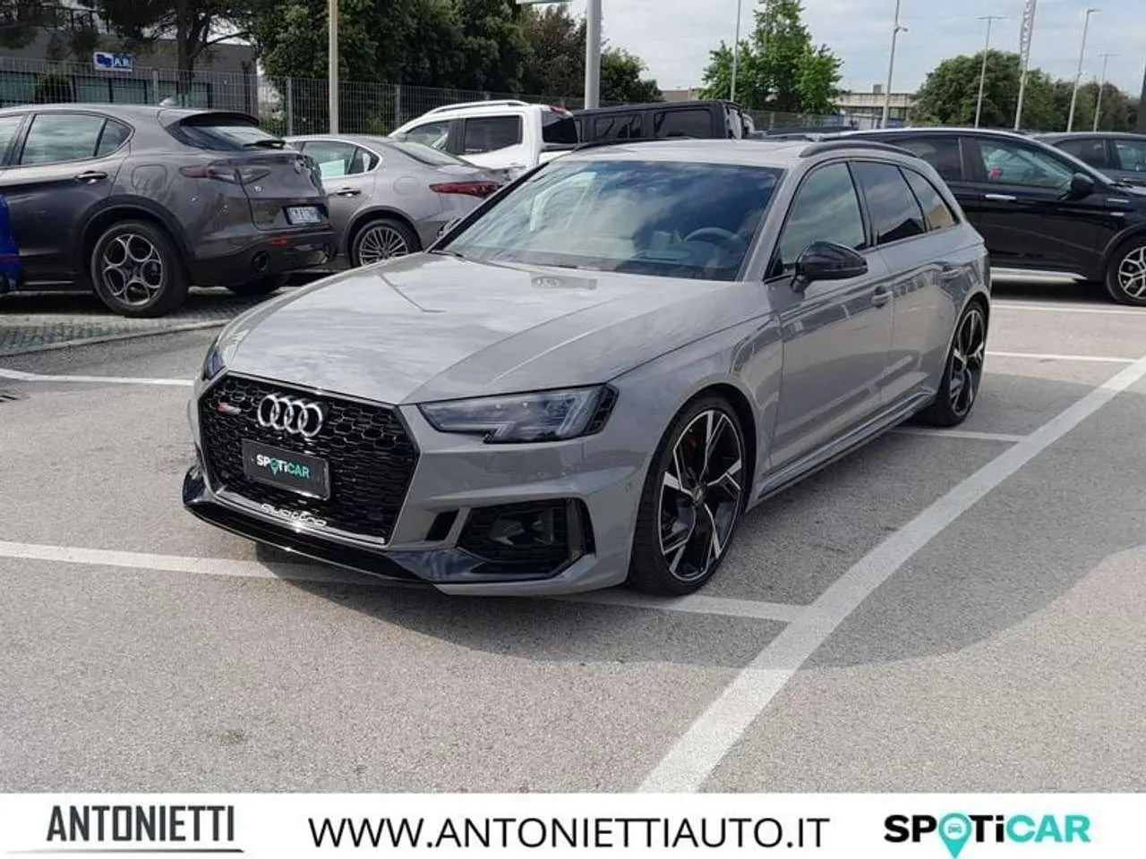 Photo 1 : Audi Rs4 2018 Petrol