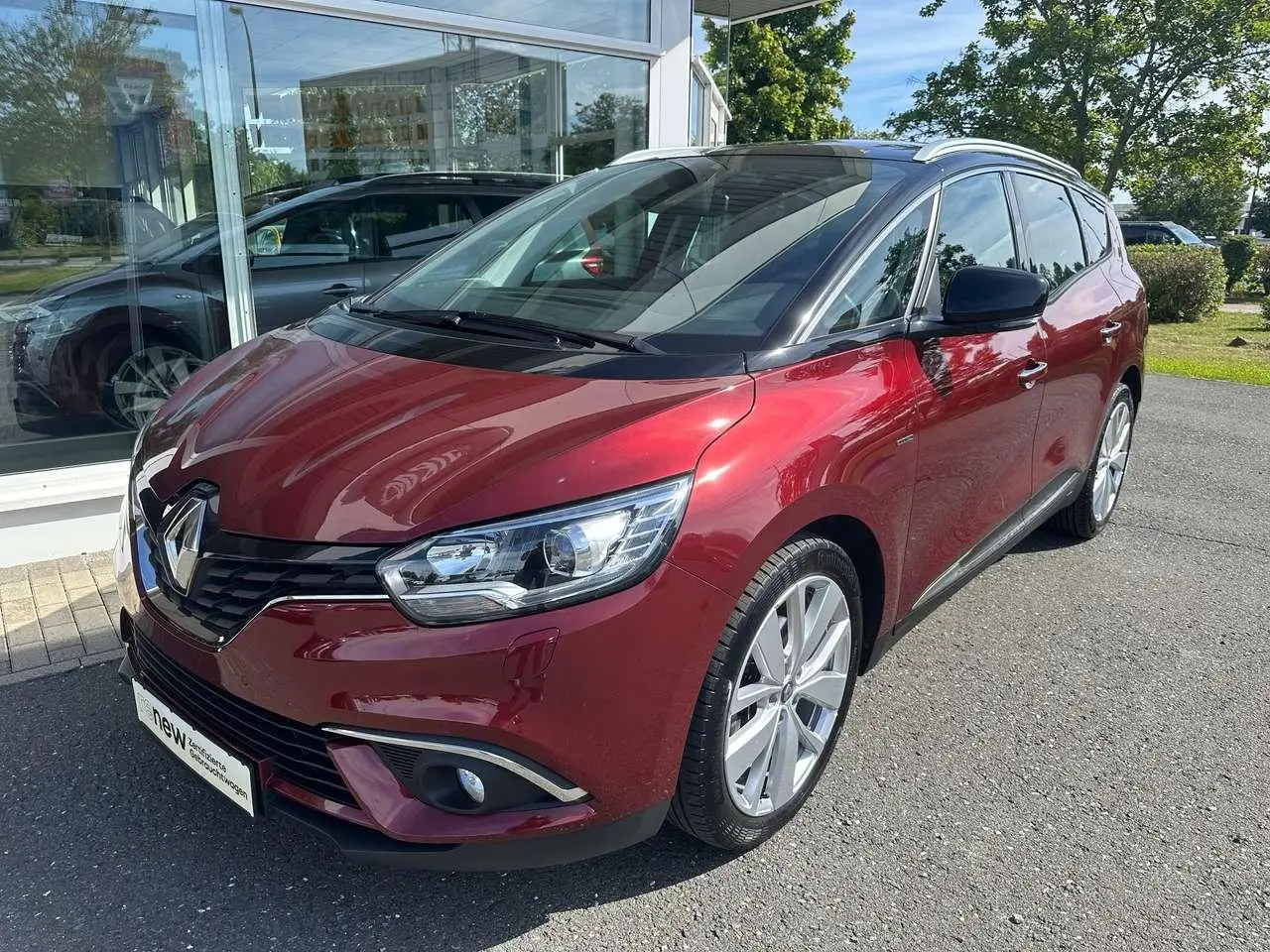 Photo 1 : Renault Scenic 2019 Essence